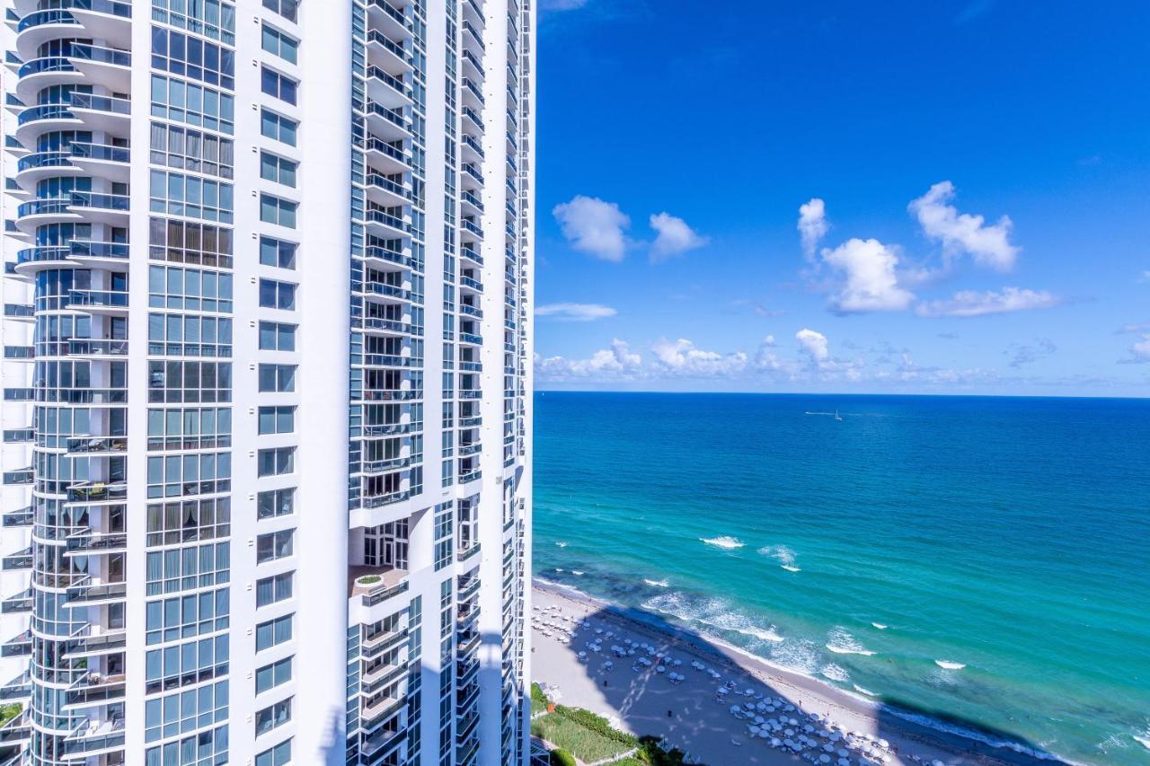 Trump Intl 2 Bedroom Apartment 1600 Sf Ocean And Bay View With Terrace Miami Beach Bagian luar foto